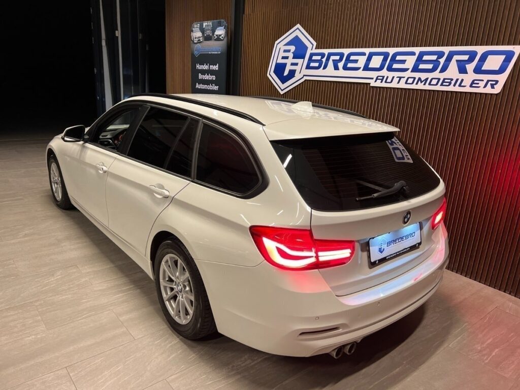 BMW 320d Touring Sport Line aut.