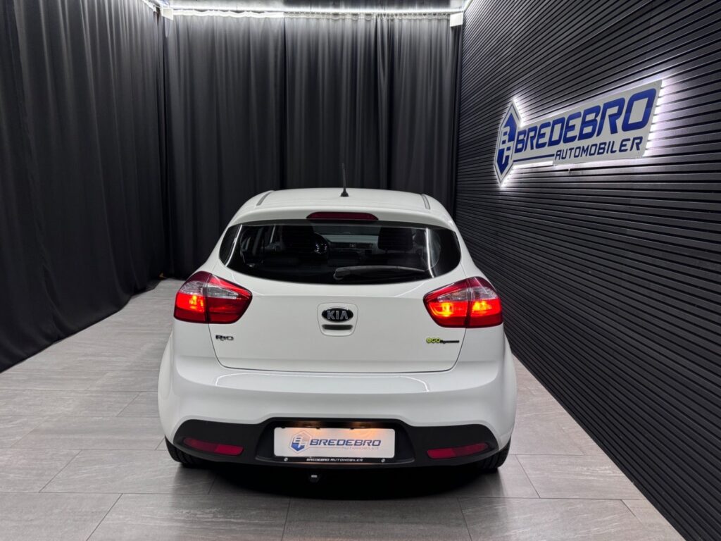 Kia Rio CVVT Active