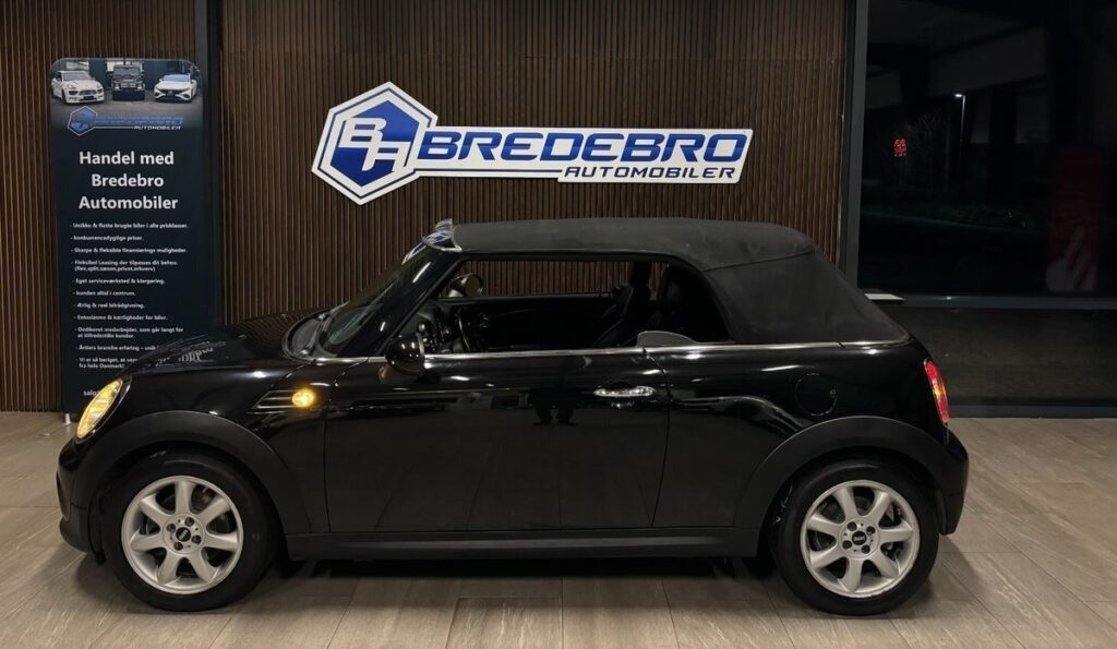 MINI Cooper Cabriolet