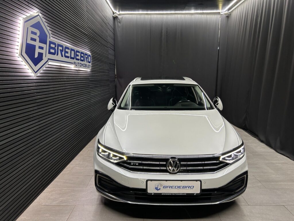 VW Passat GTE Highline+ Variant DSG