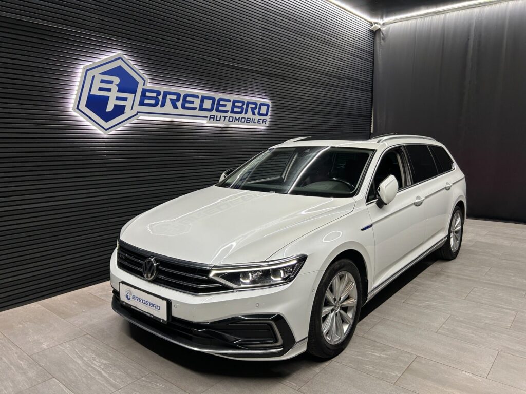 VW Passat GTE Highline+ Variant DSG