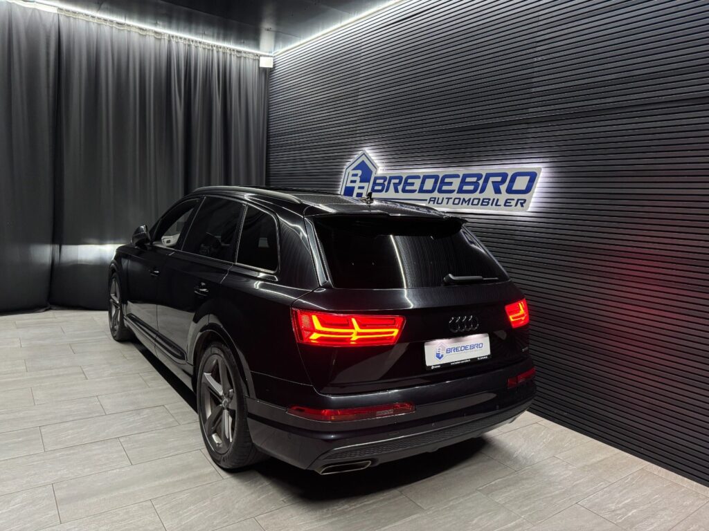 Audi Q7 TDi 272 S-line quattro Tiptr. 7prs