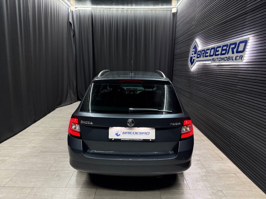 Skoda Fabia TSi 110 Ambition Combi DSG
