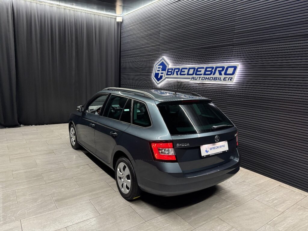 Skoda Fabia TSi 110 Ambition Combi DSG